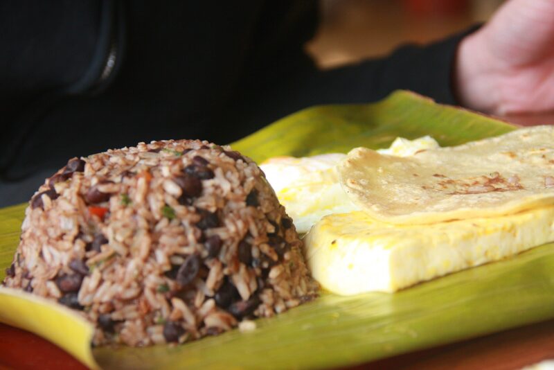 Comida típica de Costa Rica: gallo pinto, casado y 15 platos que probar