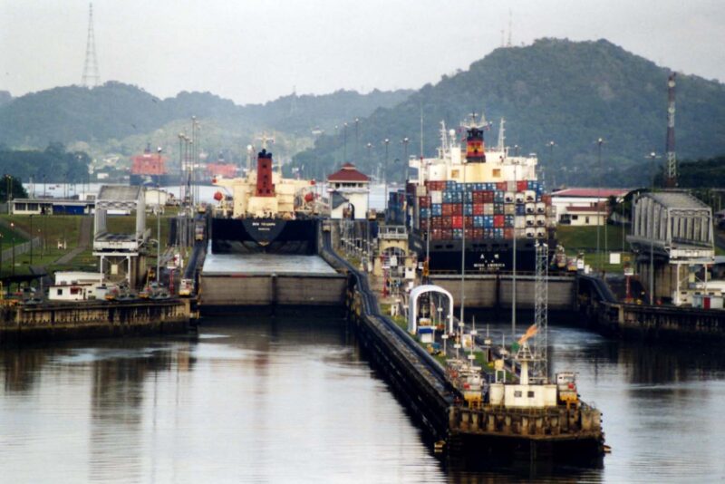 Canal de Panamá: cómo visitar las esclusas de Miraflores y Agua Clara