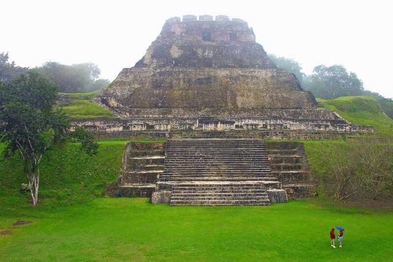 Ruinas mayas de Belice: Caracol, Xunantunich, Altun Ha y Lamanai